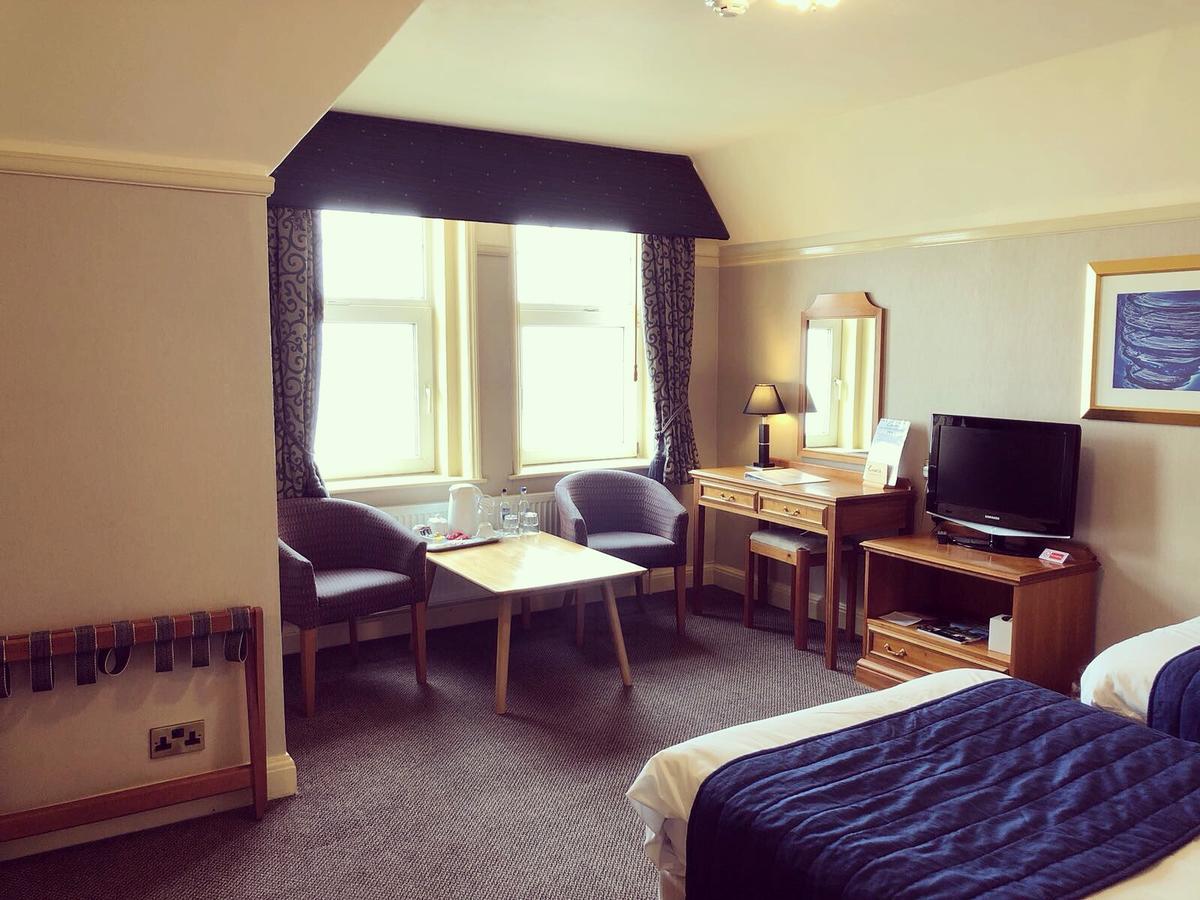 Hotel Victoria 로웨스터프 외부 사진